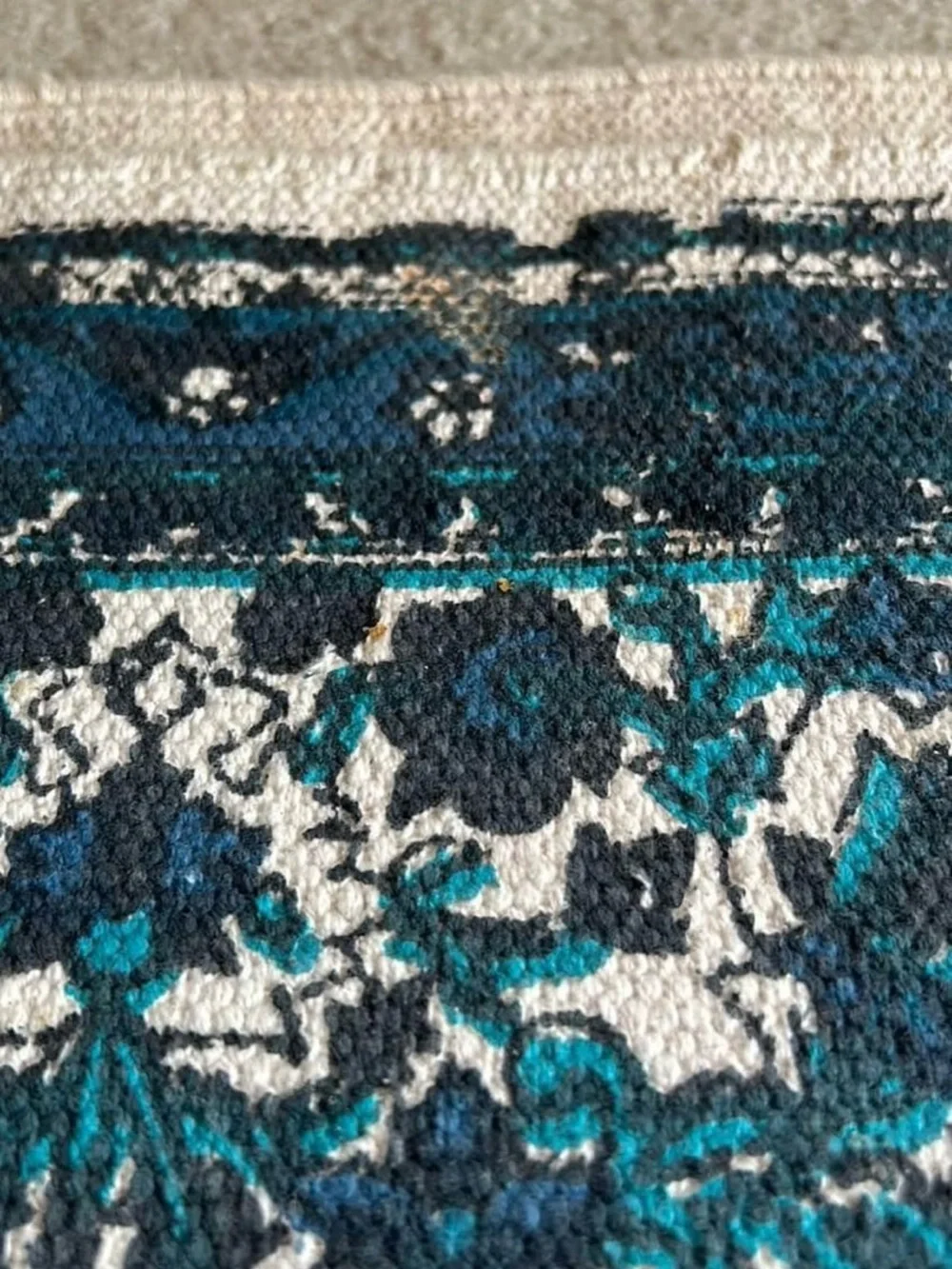 4x6 Tassled Carpet Table Topper Or General Decor